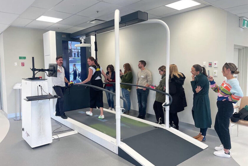 Virtual reality physiotherapy